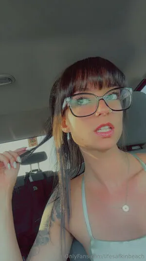 Lifesafkinbeach OnlyFans Leaked Free Thumbnail Picture - #qCa0WnORuu