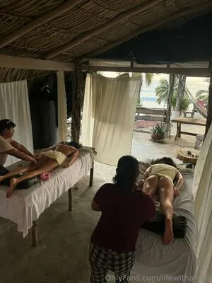 Lifewithalexis OnlyFans Leaked Free Thumbnail Picture - #4DnzkmuTee