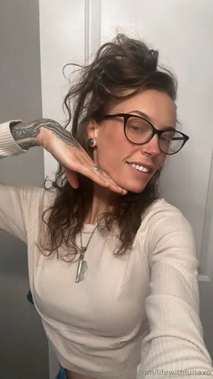 Lifewithlunaxo OnlyFans Leaked Free Thumbnail Picture - #RCs1JRA77Z