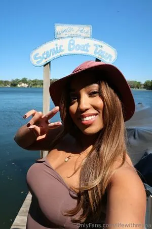 Lifewithreyna OnlyFans Leaked Free Thumbnail Picture - #YV2qErLQqp