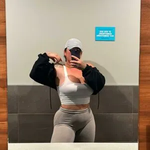 Lightskin OnlyFans Leaked Free Thumbnail Picture - #7IglBBlBFn