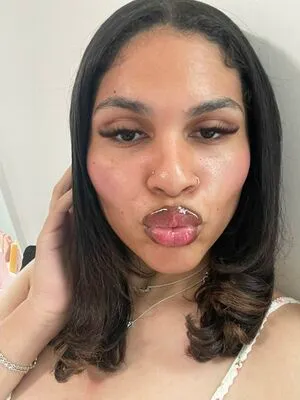 Lightskin OnlyFans Leaked Free Thumbnail Picture - #FSFDvcznT4