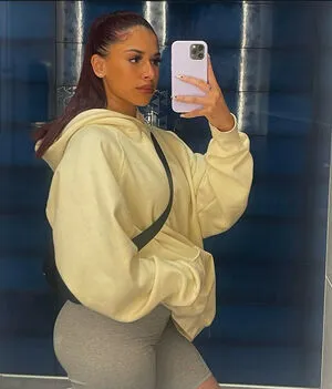 Lightskin OnlyFans Leaked Free Thumbnail Picture - #GUIpeVE8zq