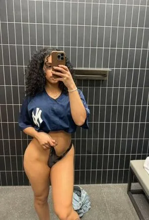 Lightskin OnlyFans Leaked Free Thumbnail Picture - #IS8nldLQ1P