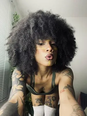 Lightskin OnlyFans Leaked Free Thumbnail Picture - #IXrxyOLNA4