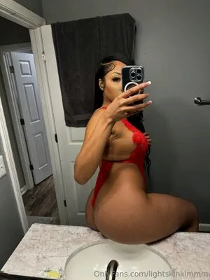 Lightskinkim OnlyFans Leaked Free Thumbnail Picture - #Erunz2tL2C