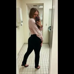 Lightweightleah OnlyFans Leaked Free Thumbnail Picture - #RCjShQAMaJ