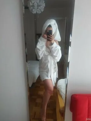 Liilith OnlyFans Leaked Free Thumbnail Picture - #PMG9CigsZK