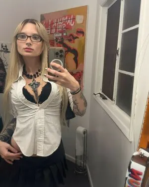 liittlekrissy OnlyFans Leaked Free Thumbnail Picture - #5oYzwpRdNL