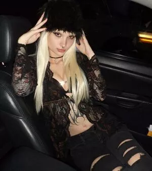 liittlekrissy OnlyFans Leaked Free Thumbnail Picture - #VOslSDdVca