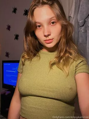 liittlekrissy OnlyFans Leaked Free Thumbnail Picture - #lmTZuuBKxx