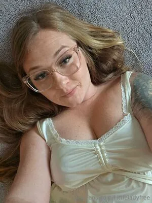 Liittleladyfree OnlyFans Leaked Free Thumbnail Picture - #5gtNzP2ldC