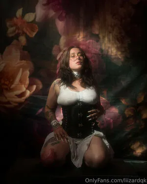 Liizardqk OnlyFans Leaked Free Thumbnail Picture - #CimnDFLWC2