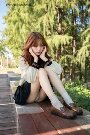 Lijinjin520 OnlyFans Leaked Free Thumbnail Picture - #7XRbc8kAE0