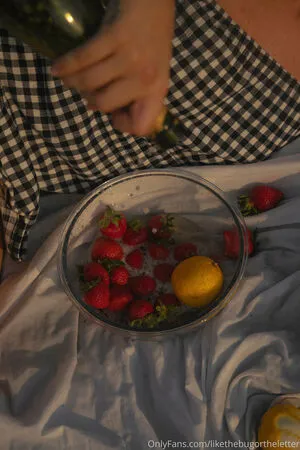 Likethebugortheletter OnlyFans Leaked Free Thumbnail Picture - #kH1oC8V9w7