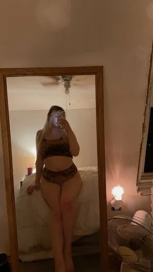 Lil Angel OnlyFans Leaked Free Thumbnail Picture - #aKeJepORUk