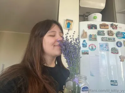 Lil Kitty Yy OnlyFans Leaked Free Thumbnail Picture - #5LSNopRAxm
