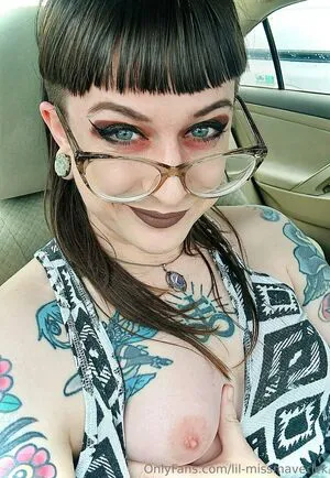 Lil Missmaverick OnlyFans Leaked Free Thumbnail Picture - #p7ElBp9lTn