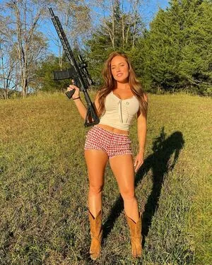 Lil Red Heidi Hood OnlyFans Leaked Free Thumbnail Picture - #A2BksoiJ82