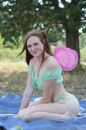 Lil Strawberry Red OnlyFans Leaked Free Thumbnail Picture - #YVju6KcV56