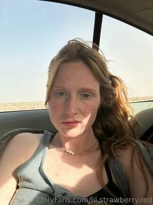 Lil Strawberry Red OnlyFans Leaked Free Thumbnail Picture - #Zn6bSSV4LD