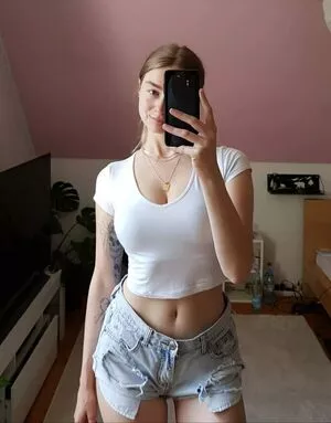 Lil_hanne OnlyFans Leaked Free Thumbnail Picture - #2GapirjUCG
