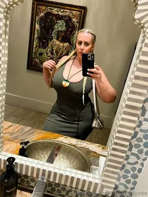 Lila Lovelyxxx OnlyFans Leaked Free Thumbnail Picture - #g1qamFU2lM