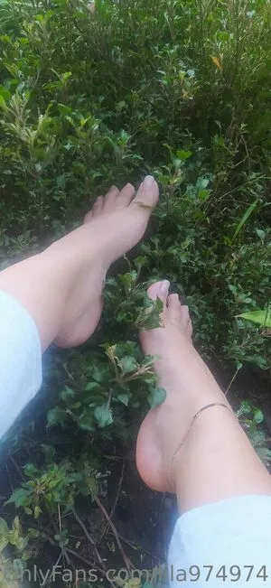 Lila974974 OnlyFans Leaked Free Thumbnail Picture - #0biv7UX6QT