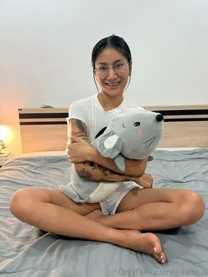 Lilaalotus OnlyFans Leaked Free Thumbnail Picture - #B4EY5Dbjsb