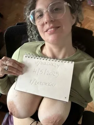 Lilacurly OnlyFans Leaked Free Thumbnail Picture - #SDow3IMUKp