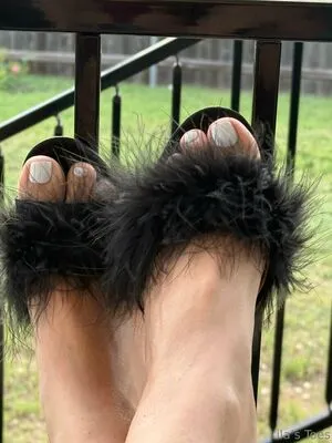 Lilas Toes OnlyFans Leaked Free Thumbnail Picture - #KteWmv8epl