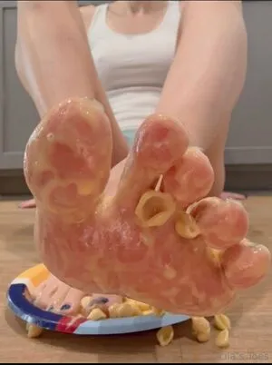 Lilas Toes OnlyFans Leaked Free Thumbnail Picture - #neFfkUpYCz