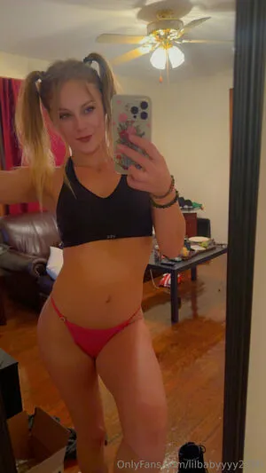 Lilbabyyyy2000 OnlyFans Leaked Free Thumbnail Picture - #iF7mFNQK50