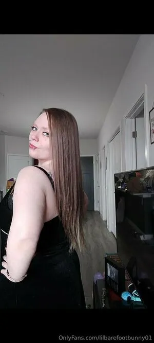 Lilbarefootbunny01 OnlyFans Leaked Free Thumbnail Picture - #sVQQWuoMed