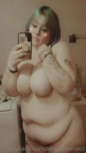 Lilbbwstoner OnlyFans Leaked Free Thumbnail Picture - #rKHotmnfuF