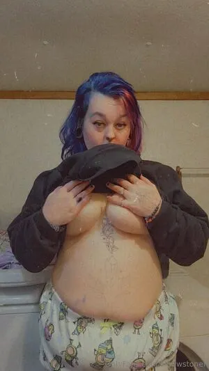 Lilbbwstoner OnlyFans Leaked Free Thumbnail Picture - #wyzCVRn7ZI