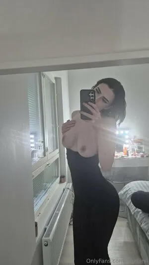 Lilbeliinii OnlyFans Leaked Free Thumbnail Picture - #bbll22y402