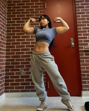 Lilbignanc Fit OnlyFans Leaked Free Thumbnail Picture - #iZUS5xIrB3