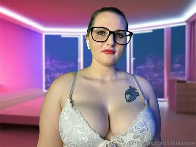 Lilblairrose OnlyFans Leaked Free Thumbnail Picture - #9Cm4ZxVzi3