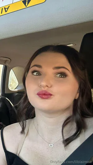 Lilblairrose OnlyFans Leaked Free Thumbnail Picture - #EKIdDe9tZL