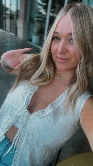 Lilblondiebit OnlyFans Leaked Free Thumbnail Picture - #5M4LFCaNAi