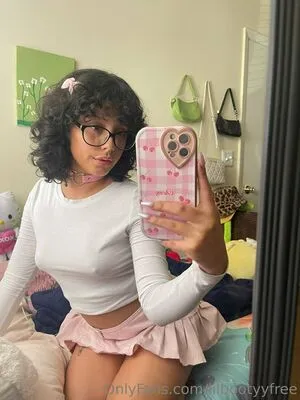 Lilbootyyfree OnlyFans Leaked Free Thumbnail Picture - #M38ycFBj0P