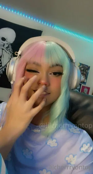 Lilcherrryontopfree OnlyFans Leaked Free Thumbnail Picture - #USksg57fkL