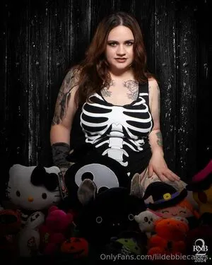 Lildebbiecakes OnlyFans Leaked Free Thumbnail Picture - #DMASOR976p