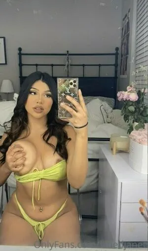 Lildedjanet OnlyFans Leaked Free Thumbnail Picture - #ivOKPtd8EE