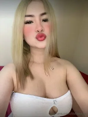 Lildianaaa OnlyFans Leaked Free Thumbnail Picture - #89a0RnIh0O