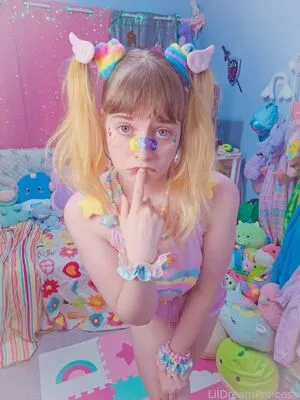 Lildreamprincess OnlyFans Leaked Free Thumbnail Picture - #8M7eyZw5Su