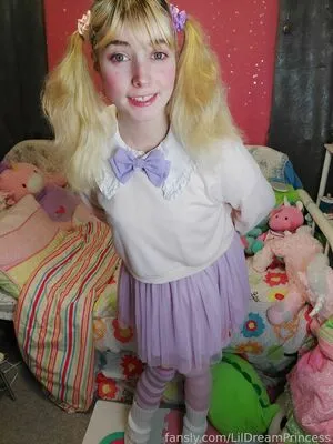 Lildreamprincess OnlyFans Leaked Free Thumbnail Picture - #9k7H9pu1nw