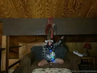 Lilgothbee OnlyFans Leaked Free Thumbnail Picture - #m0ScTf36YJ