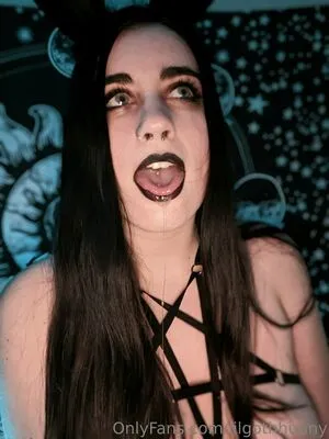 Lilgothhunny OnlyFans Leaked Free Thumbnail Picture - #MMwLUUVWhL